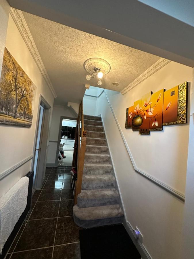Sheri'S Home Away Londres Extérieur photo